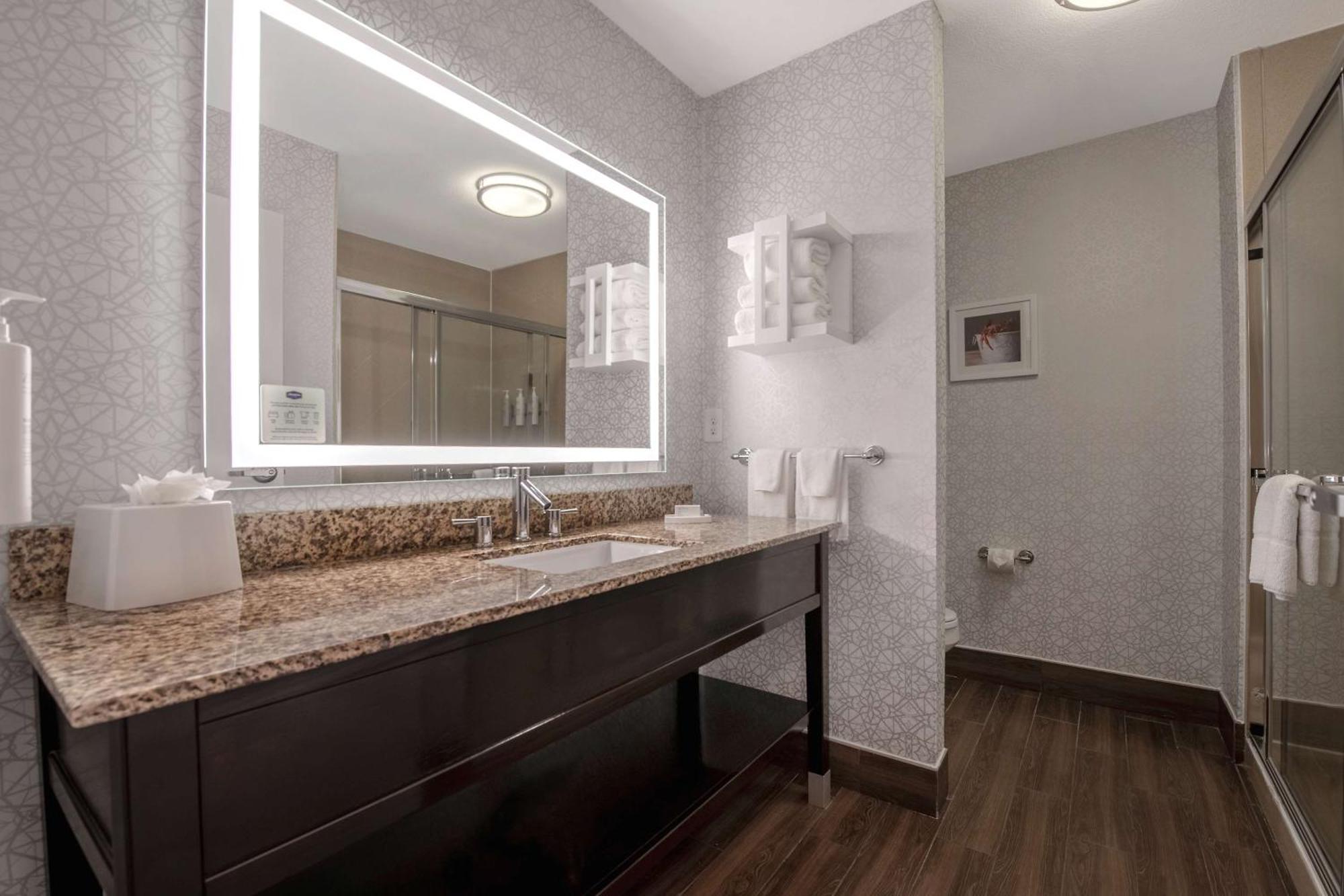 Hampton Inn & Suites Harvey Dış mekan fotoğraf
